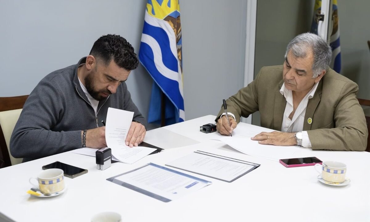 Firmaron un acuerdo para potenciar las Prácticas Profesionalizantes de estudiantes de la EICO