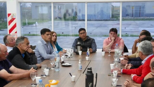 Claudio Vidal escuchó a los productores de la zona centro y anunció nuevos controles para combatir el abigeato
