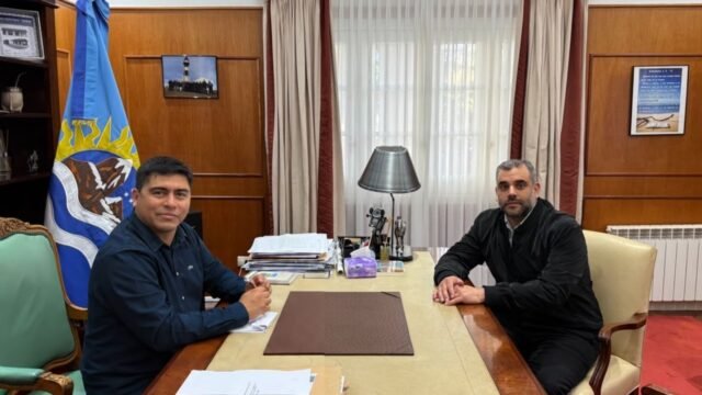 Defender el empleo local: Vidal impulsa más controles a las empresas
