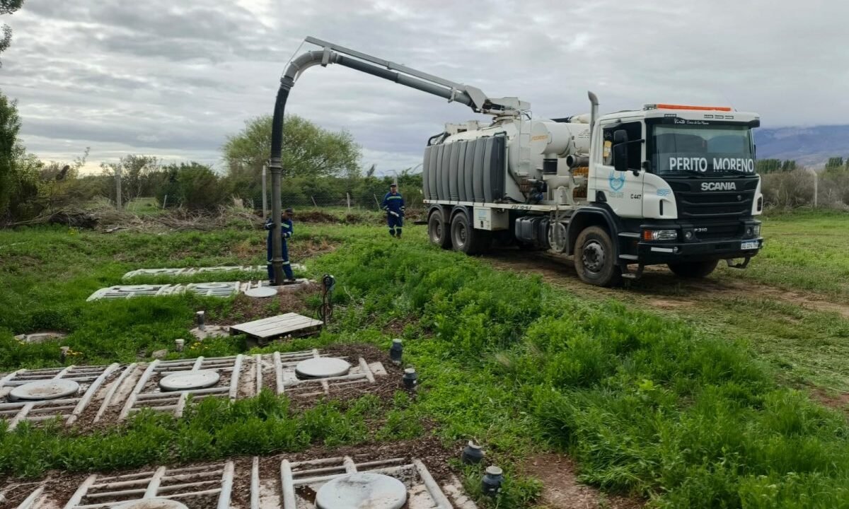 Realizaron operativo integral de saneamiento cloacal y refacciones en la Usina de Lago Posadas