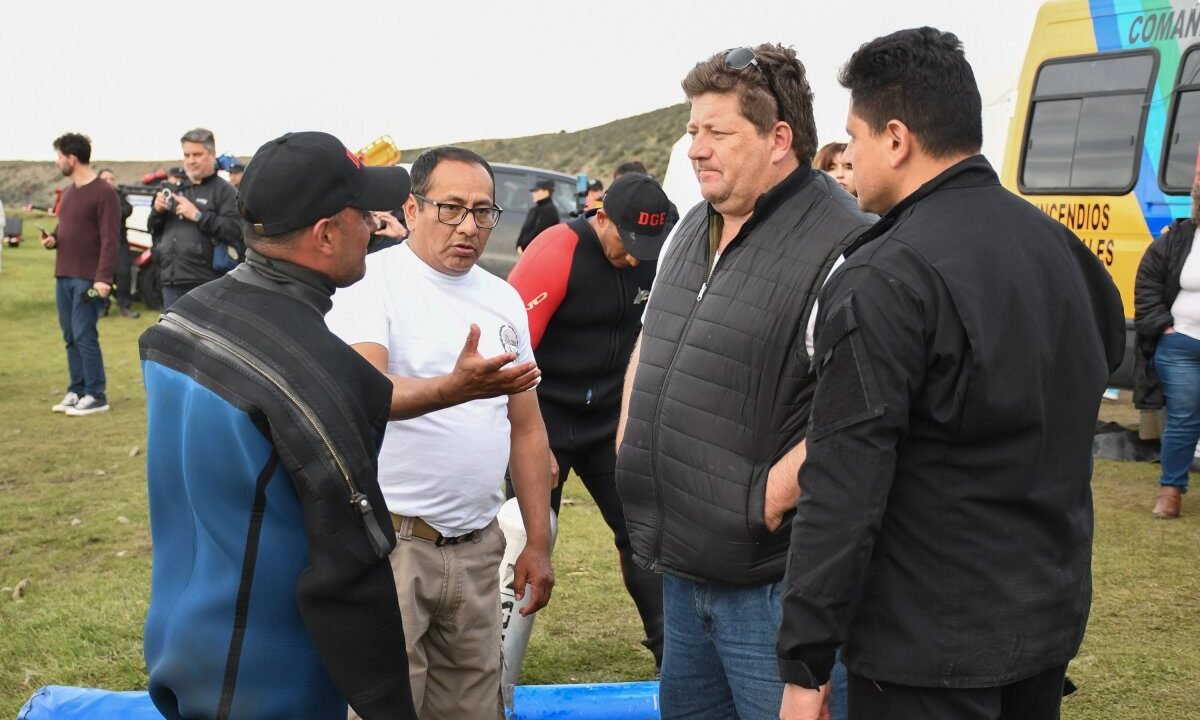Por gestión del gobernador se incorpora un helicóptero al operativo de búsqueda de dos jóvenes