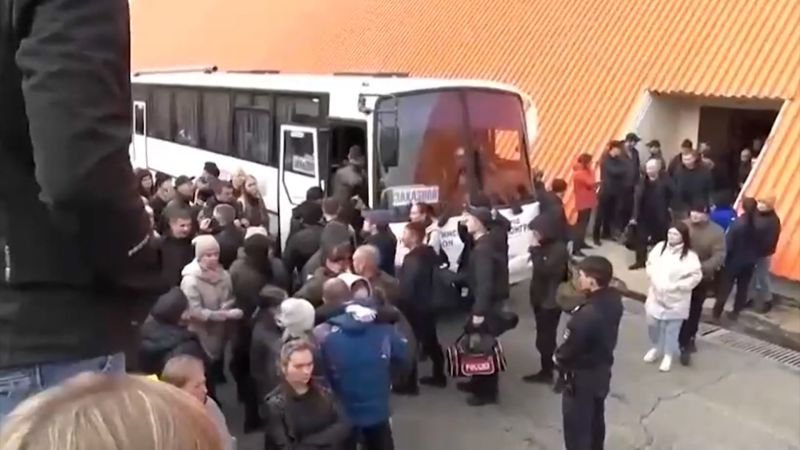 Estos son los mensajes que denuncian como Rusia obliga a ciudadanos a combatir en Ucrania