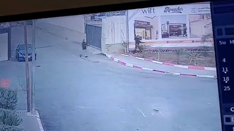 Video muestra cómo llegaron hombres armados a un puesto de control de Israel. Dos soldados murieron