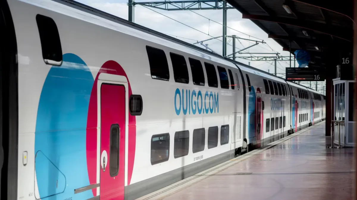 A un día del trágico choque de trenes en España, otra unidad ferroviaria quedó atrapada en un túnel