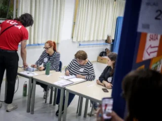 Graves acusaciones de Lula: ¿por qué el TSE decidió extender la votación en Brasil?