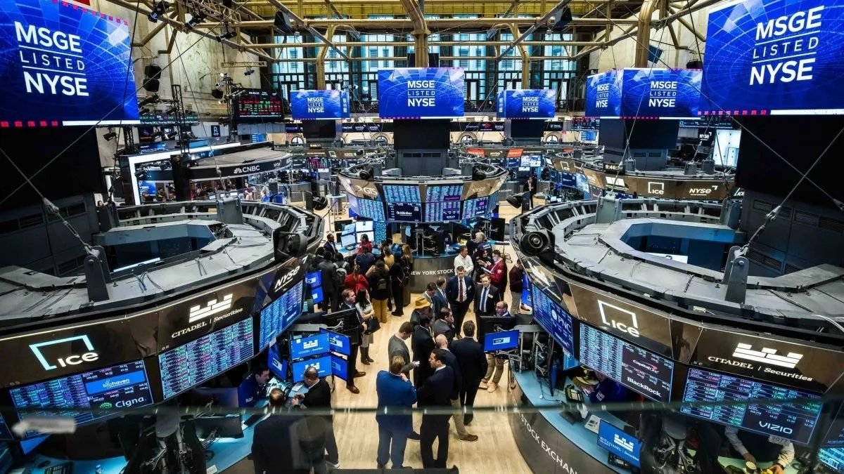 Tensión financiera: el riesgo país rozó los 600 puntos tras conocerse la inflación de septiembre
