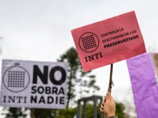 Un nuevo revés judicial para el Gobierno frenó el plan de ajuste en el INTI