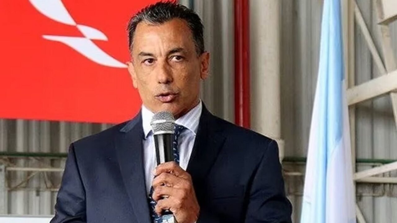 La conexión de la empresa en la que voló Flavio Bolsonaro con la corrupción de ANDIS