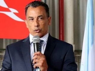 La conexión de la empresa en la que voló Flavio Bolsonaro con la corrupción de ANDIS