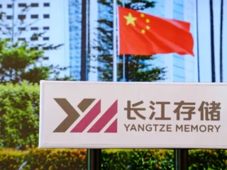 Samsung y SK Hynix amplían su producción de chips de memoria en China para frenar a YMTC, la nueva estrella